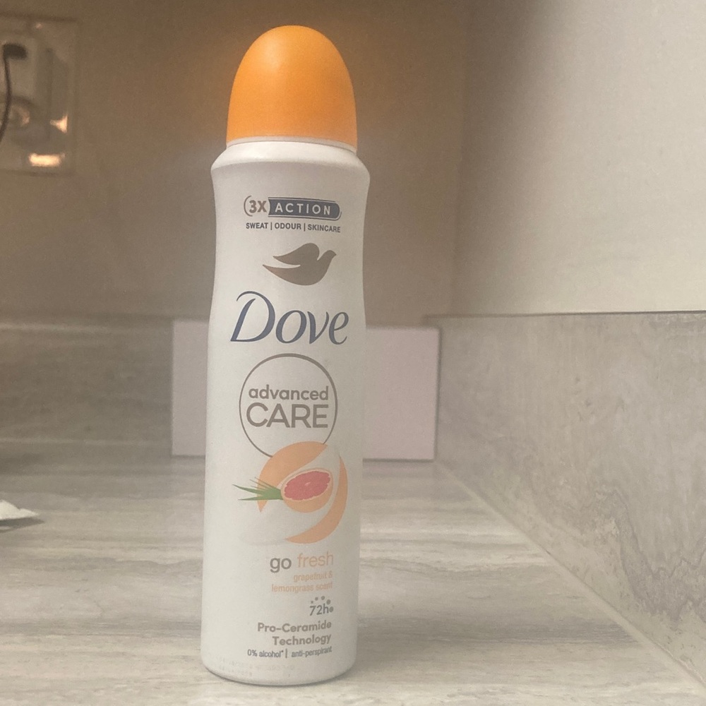 Advanced Care Go Fresh Grapefruit & Lemongrass Deodorant Spray